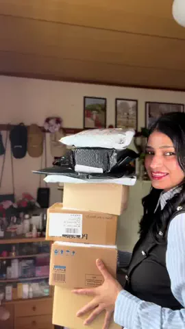 Jesika💜🦚🦚🦚のTikTok PR投稿：यस्लाई PR भन्छन्🙄🙄 PR packages that just arrive…