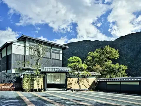 クロ／ホテル紹介📸のTikTok投稿