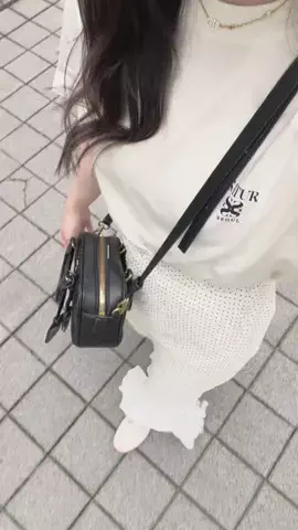 𝚁𝚞𝚛𝚒🎨 ⌇デザイナーの暮らしのTikTok投稿