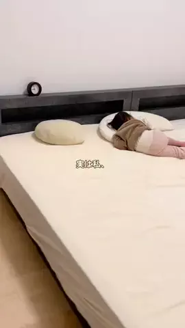 まりのTikTok投稿