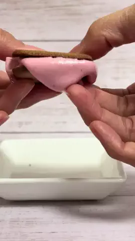お土産マイスター🛍️MIYAのTikTok投稿