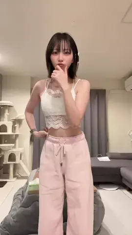 づーちゃんのTikTok投稿
