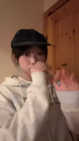 彩花のTikTok投稿
