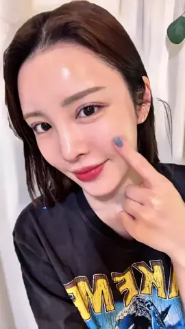 MomokoのTikTok投稿