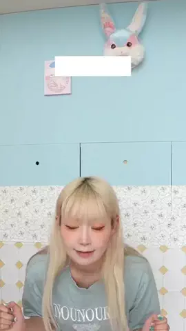 うじたまいのTikTok投稿