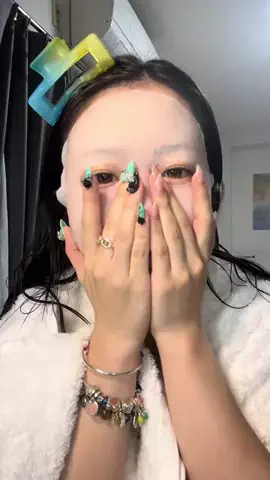 花 歩/ｲﾝｽﾀｶﾓﾝ🧑🏻‍🩰のTikTok投稿