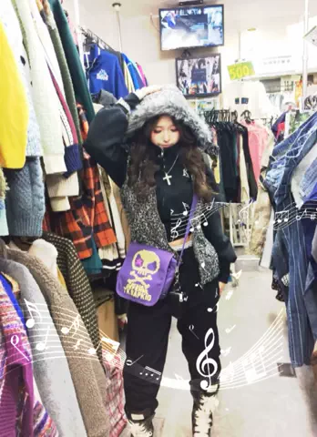 莉のTikTok投稿