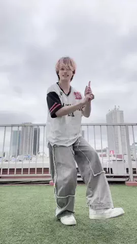 りょうせいのTikTok投稿