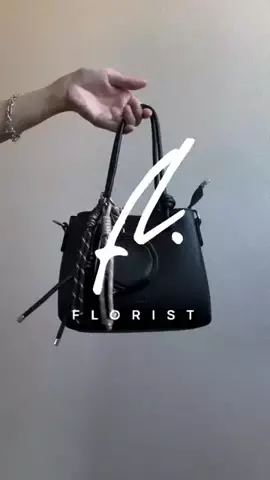 FLのTikTok投稿