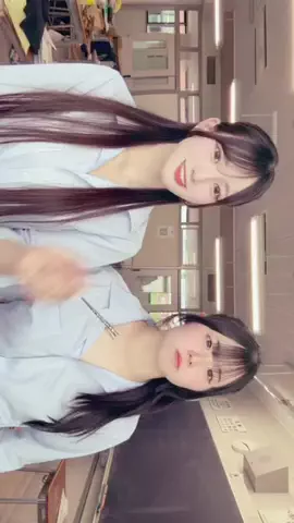 初瑠々(うらら)のTikTok投稿