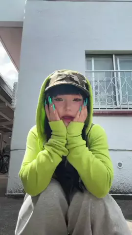 なな恵のTikTok投稿