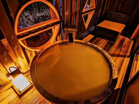 クロ／ホテル紹介📸のTikTok投稿