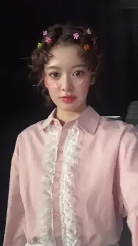 米澤りあのTikTok投稿