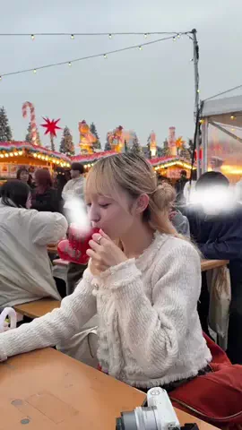毎週出かけてルナのTikTok投稿
