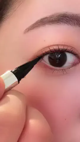 ひなまるのTikTok投稿