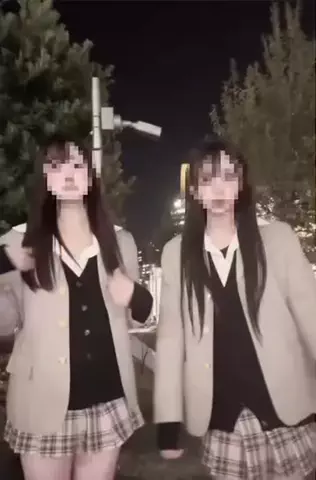 りおのTikTok投稿