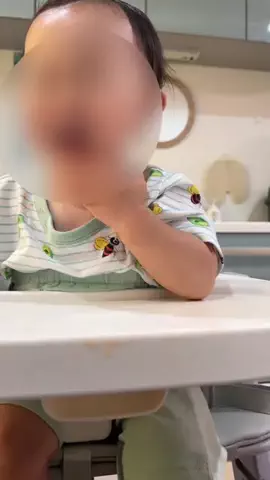 さなのTikTok投稿