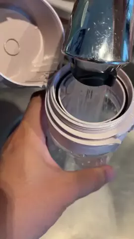 笑顔になる動画のTikTok投稿