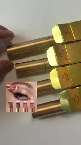 maki*のTikTok PR投稿：使いやすかったので全色リピート #アイシャドウスティッ…