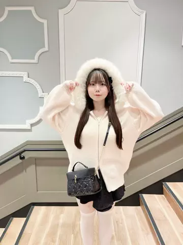 ゆかこのTikTok投稿