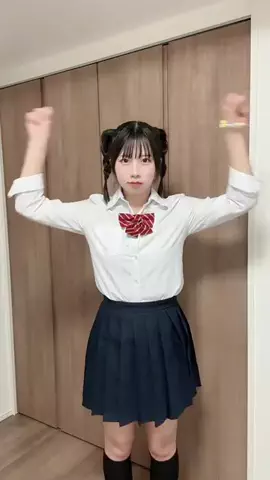 青山詩(あおやまうた)のTikTok投稿