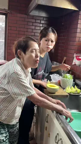 中西家の日常のTikTok投稿