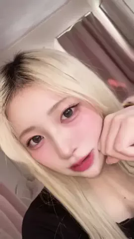 りあのTikTok投稿
