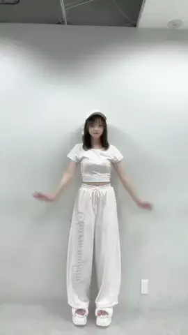 ありさのTikTok投稿