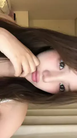 空のTikTok投稿